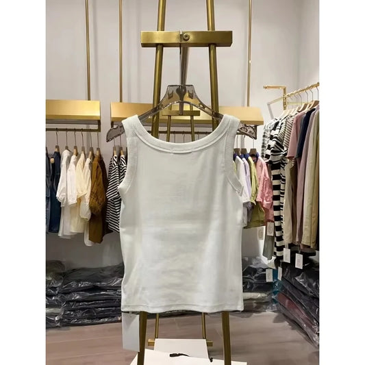 Yoga Gym Girls are super cool to wear sexy vests, sleeveless tops, slimming shapes, sweet and spicy