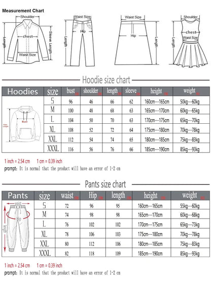 .A casual sports outfit consisting of a long-sleeved hooded t-shirt and elastic-waist pants.