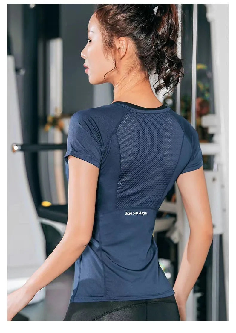 Ladies Sportswear Yoga Wear Quick Dry Seamless short sleeve Gym T-Shirt Tops