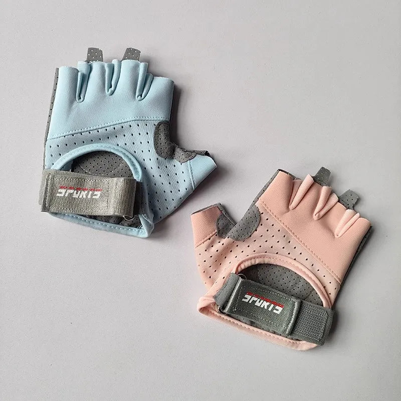 Women's fitness half finger gloves, anti slip, wear-resistant, anti cocoon bike sports cycling